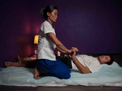 Тайский массаж голым телом